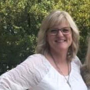 Meet your Posher, Stacy